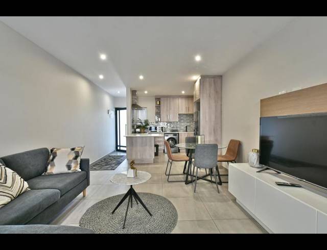 3 BEDROOM APARTMENT FOR SALE IN FOURWAYS